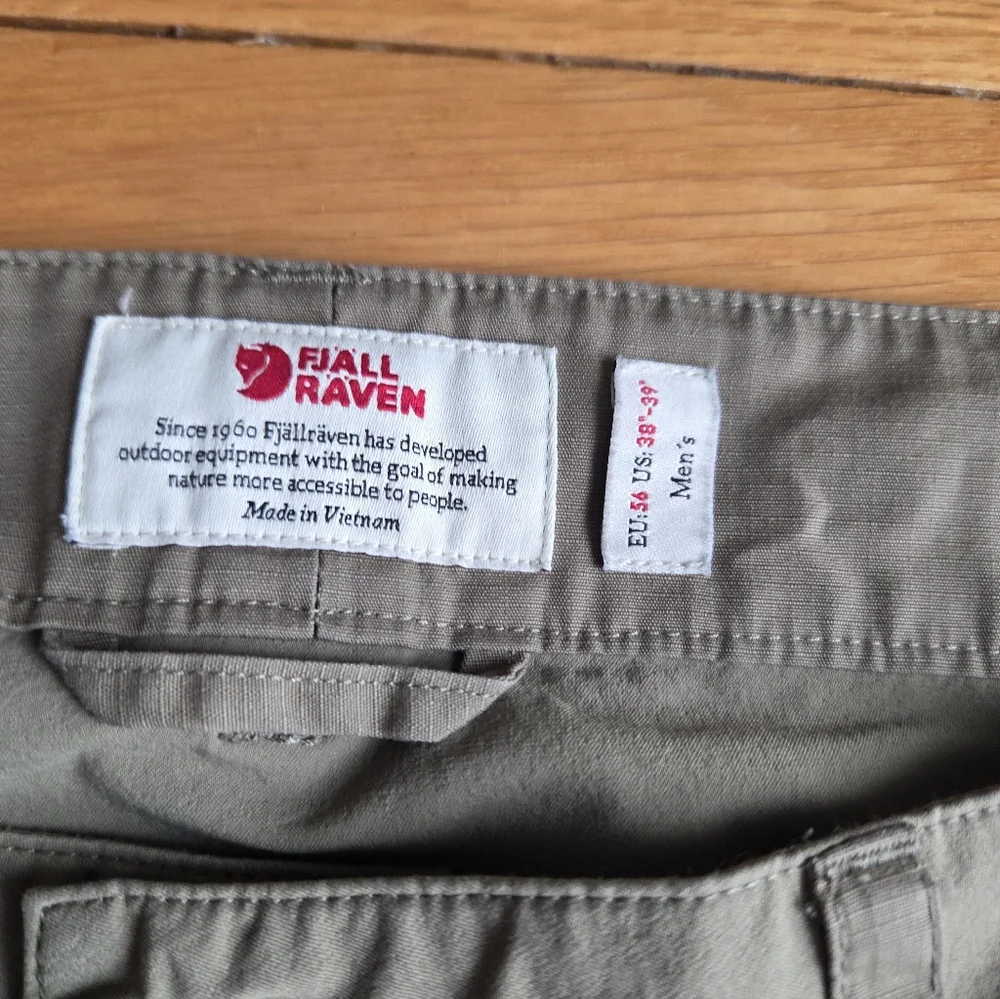 Fjallraven Men's Tan‎ Shorts Size 38-39